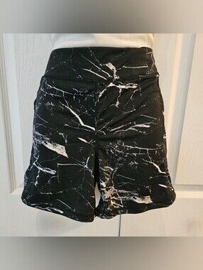 Infinite Performance Black White Marble Athletic Bike Shorts Pockets - Size L